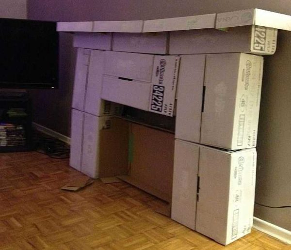 Картонный камин из коробок своими руками Картонный камин из коробок своими руками