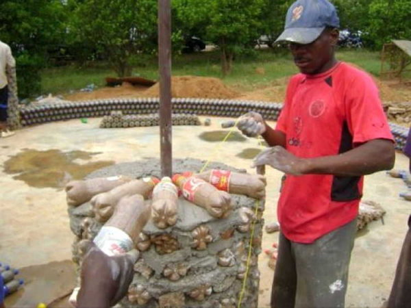 Что можно сделать из пластиковых бутылок