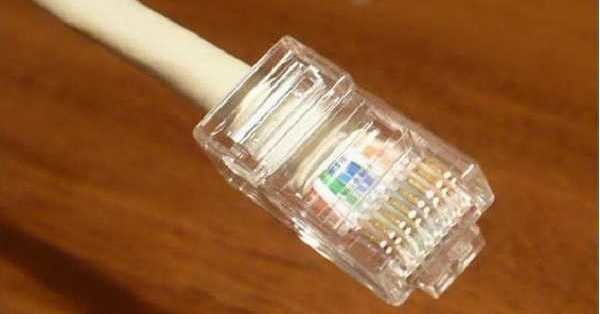Подключение интернет розетки RJ-45 и обжим коннектора Подключение интернет розетки RJ-45 и обжим коннектора