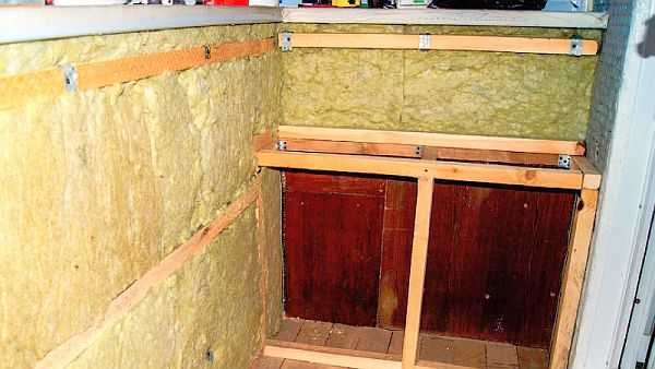 Отделка балкона вагонкой своими руками Отделка балкона вагонкой своими руками