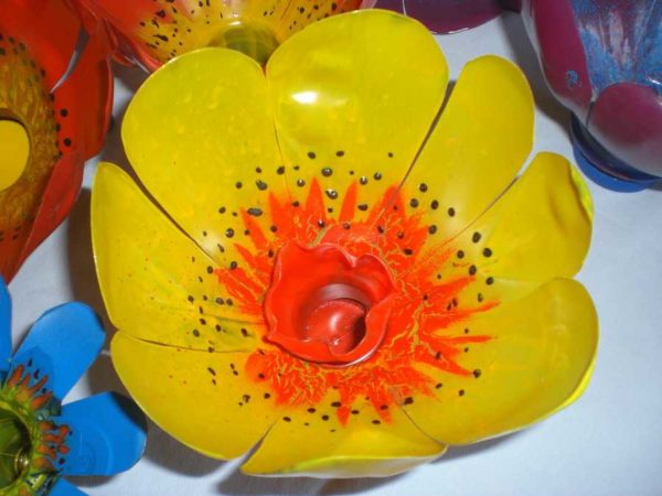 Что можно сделать из пластиковых бутылок