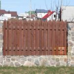 Решаем каким сделать забор из дерева Решаем каким сделать забор из дерева