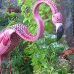 Поделки из покрышек: клумбы, цветники, фигуры, садовая мебель Поделки из покрышек: клумбы, цветники, фигуры, садовая мебель