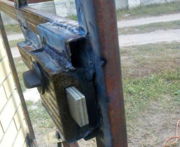Калитка своими руками: деревянная, металлическая Калитка своими руками: деревянная, металлическая