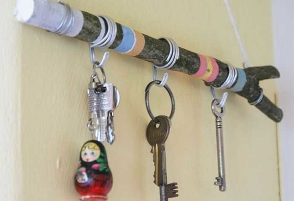 Как сделать ключницу на стену Как сделать ключницу на стену