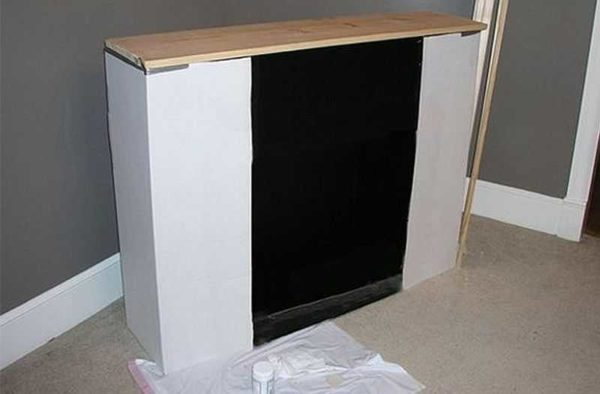 Картонный камин из коробок своими руками Картонный камин из коробок своими руками