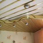 Из чего сделать потолок на кухне Из чего сделать потолок на кухне