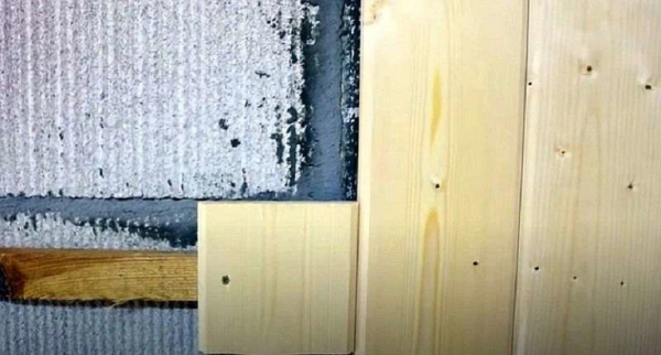 Монтаж вагонки на стены внутри дома: способы и порядок выполнения работ