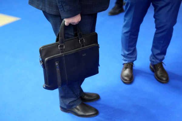 Игра на получение: для инвесторов в криптовалюту могут изменить критерии